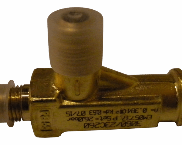 Varoventtiili CASTEL 3060/23C-260 26bar 1/4″NPT-3/8″SAE kulma